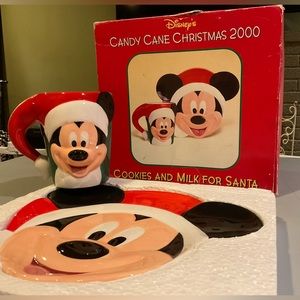 Disney’s  2000 Candy Cane Christmas Cookies And Milk For Santa Plate And Mug Set